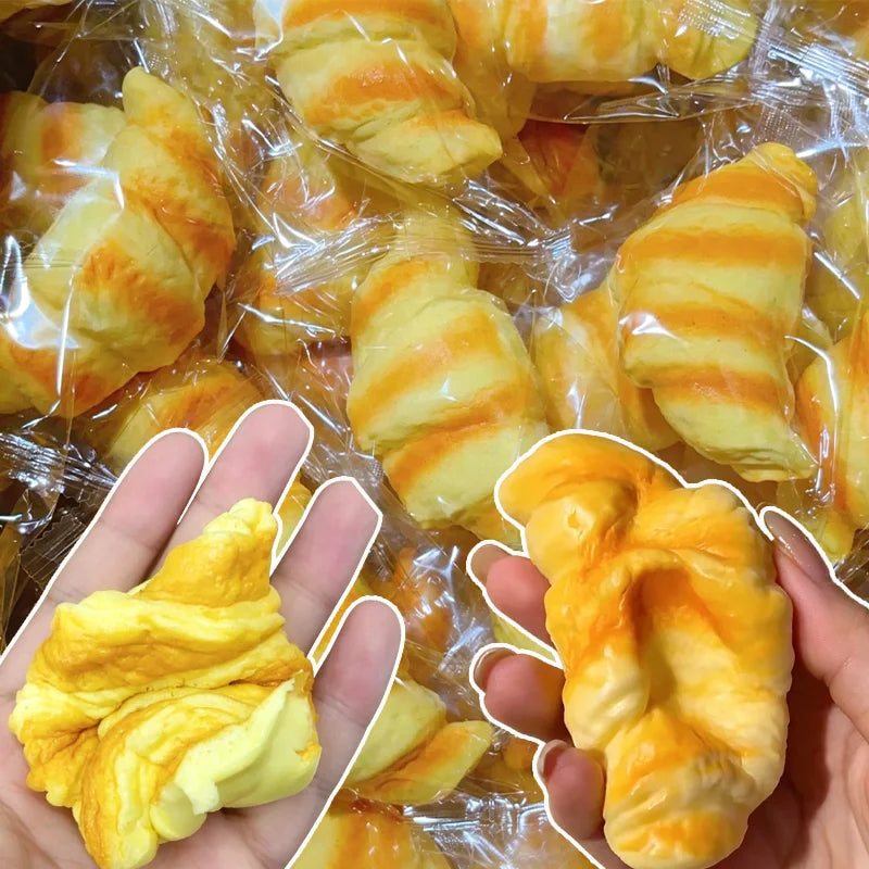 Croissant Squishy