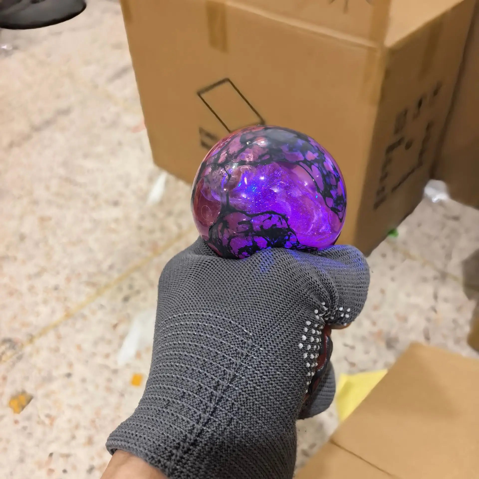 NeeDoh Glitter Magma Ball – Juguete Antiestrés Sensorial