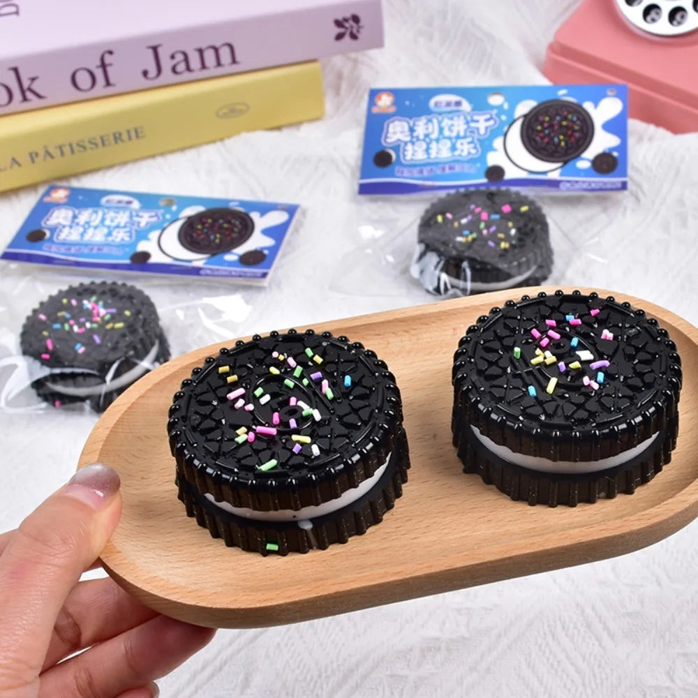 Squishy Oreo – Juguete Antiestrés Suave y Realista